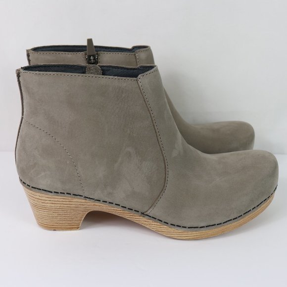 dansko maria boot 39